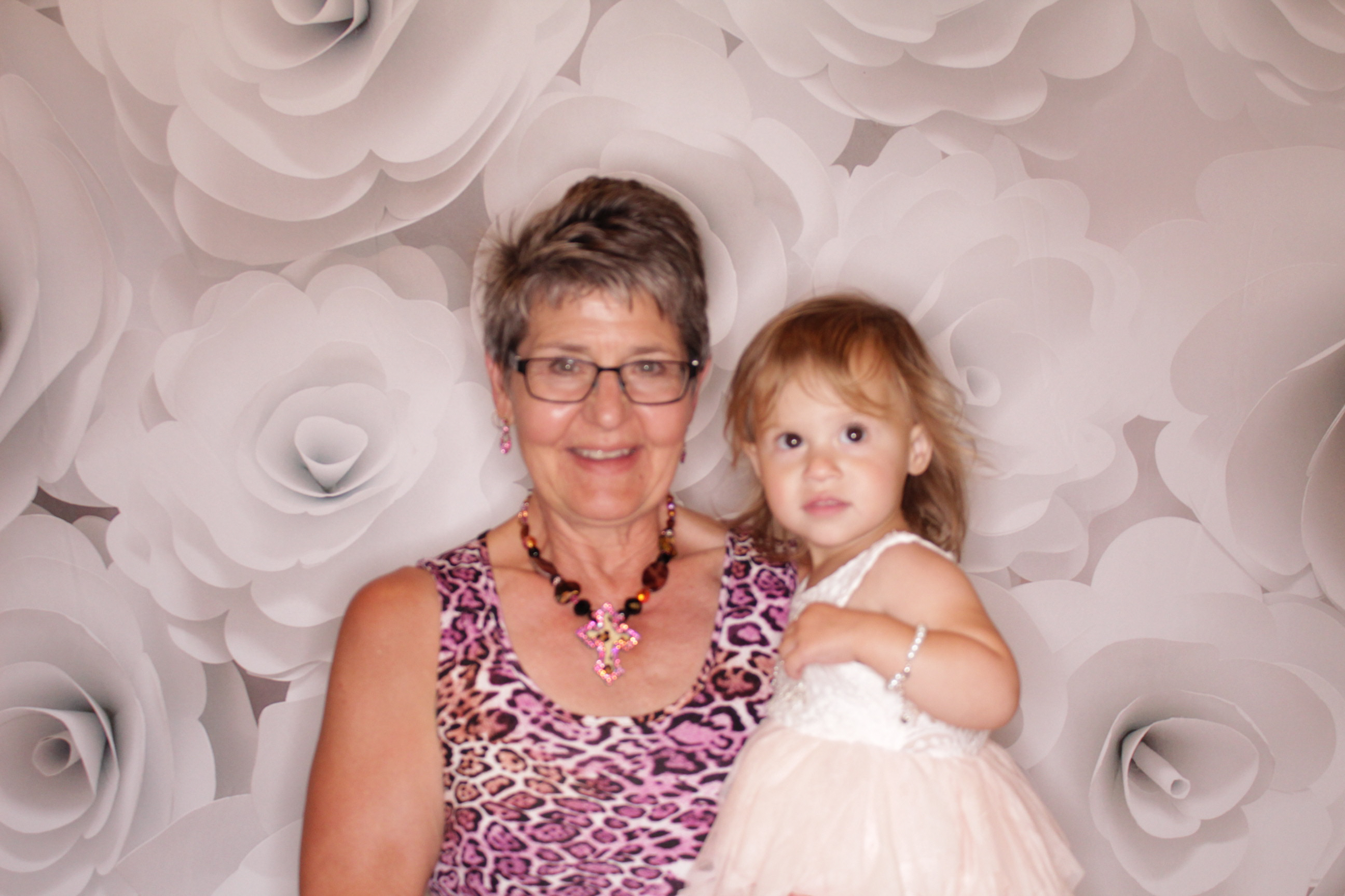 Kayla and Cory Wedding | View more photos from the event at gallery.photoboothbillings.com/u/PhotoBoothBillings/Kayla-and-Cory-Wedding